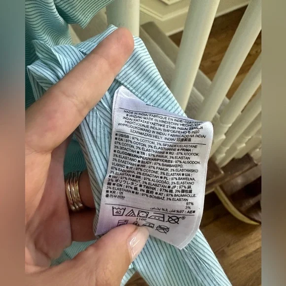 Banana Republic button down shirt, size L - Picture 8 of 9